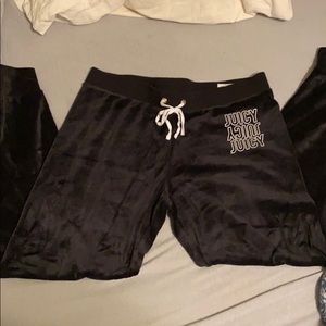 Juicy couture velour joggers!!